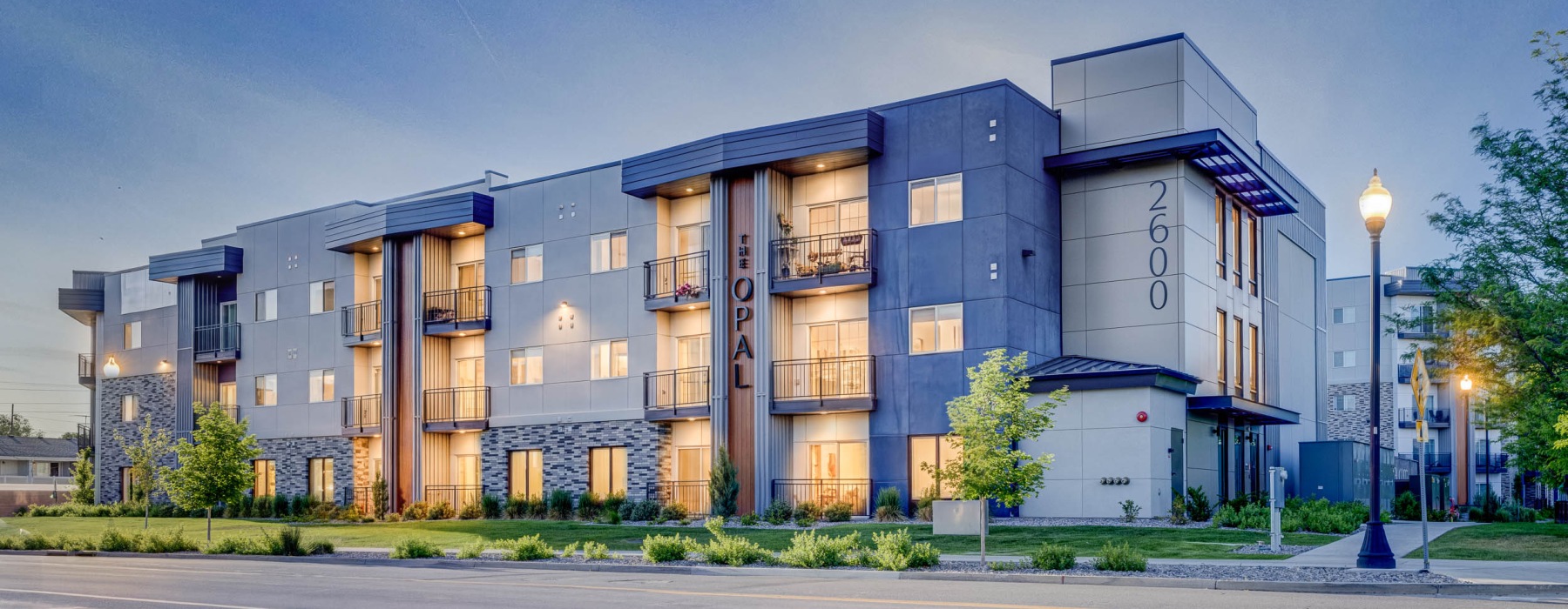 a building with a lot of windows